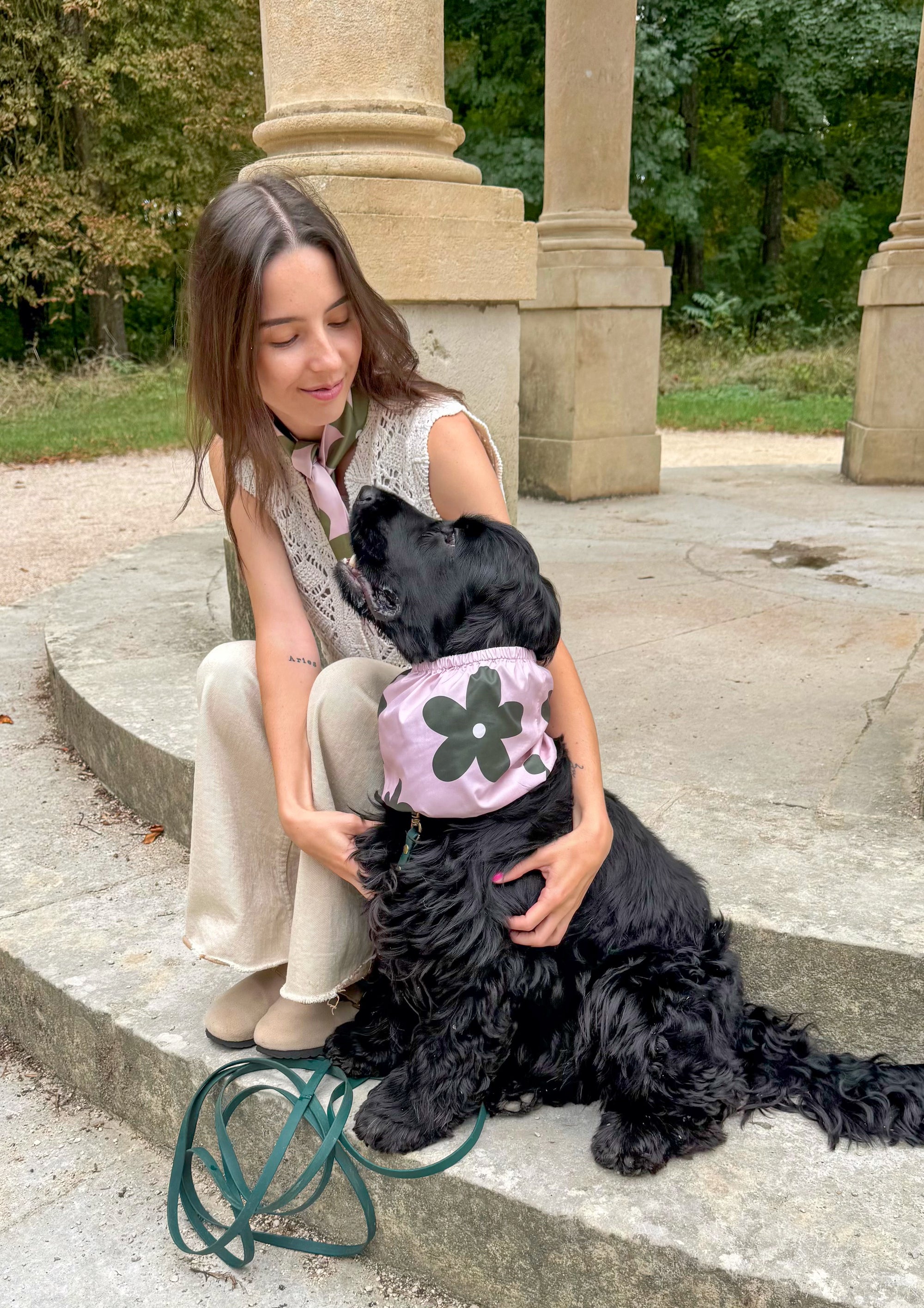 Snood imperméable fleuri