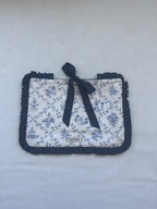 Housse iPad - toile de jouy