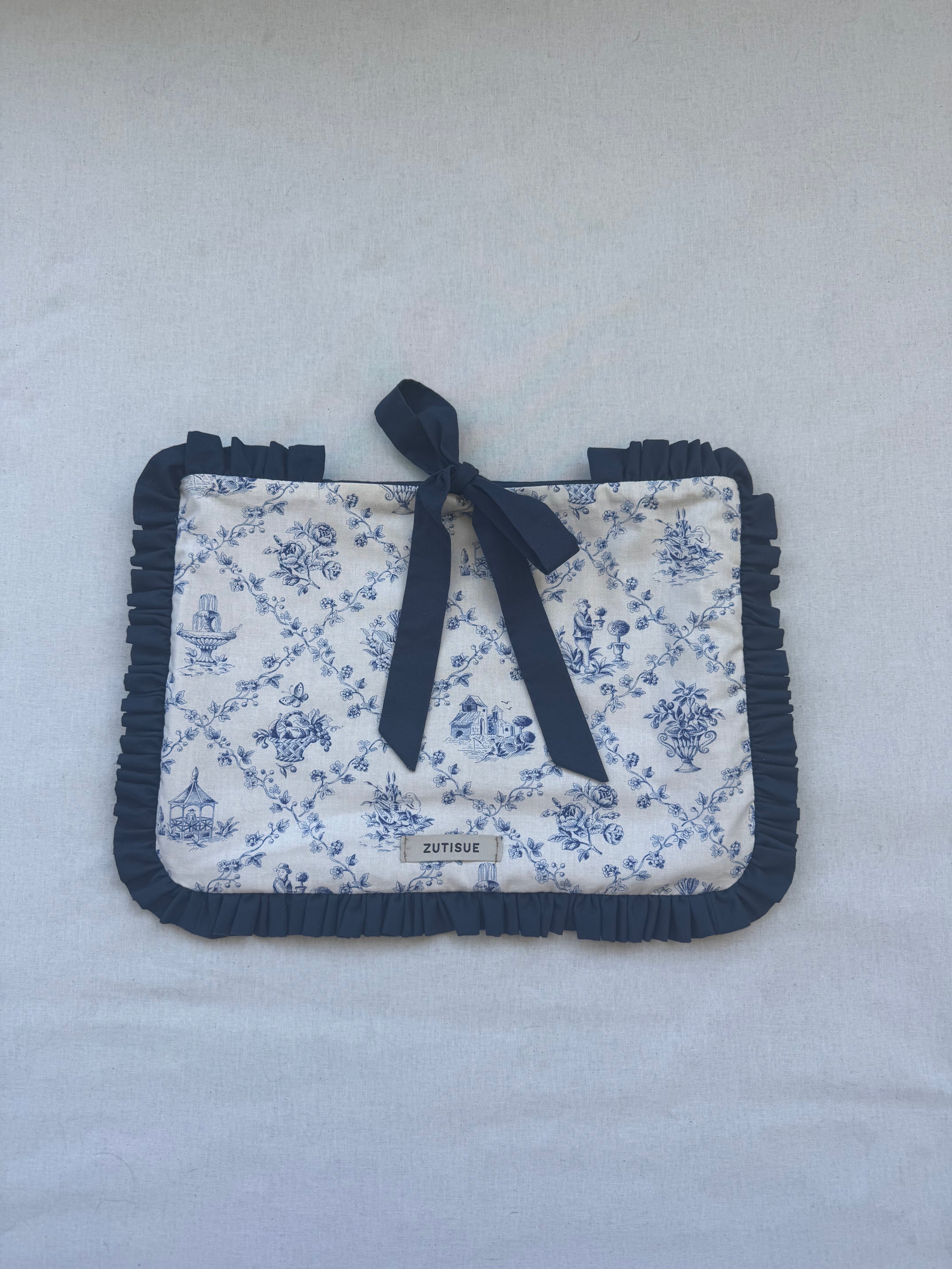 Housse iPad - toile de jouy